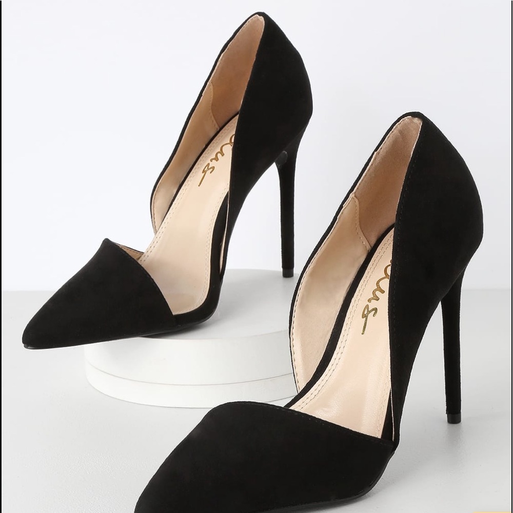 Lulu Stormi Black Suede D'Orsay Pumps size 8